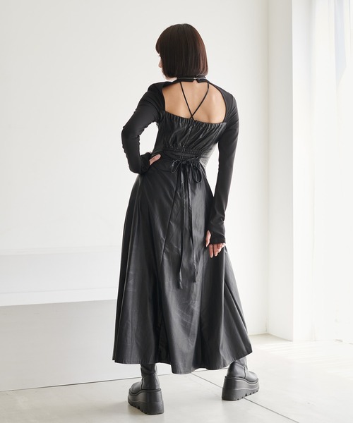 favclo.(ファブクロ)の「Catsuit Flare Dress / キャットスーツ フレアードレス(ワンピース・レディース・ブラック・FREE)」の3枚目の写真