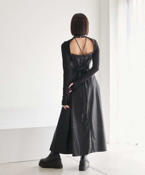 favclo.(ファブクロ)の「Catsuit Flare Dress / キャットスーツ フレアードレス(ワンピース・レディース・ブラック・FREE)」の4枚目の写真