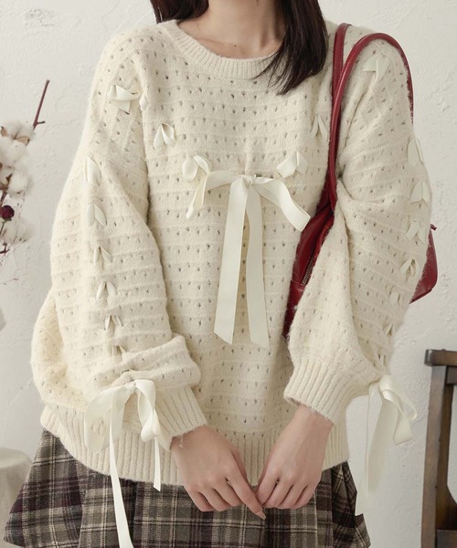 Ambre Neige（アンブルネージュ）の「lace up ribbon knit