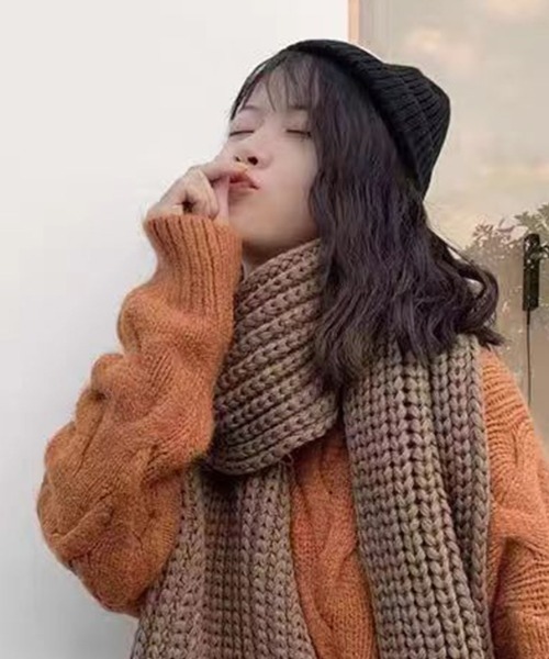 VIBGYOR Women(ヴィブジョー ウィメン)の「【urge select】リブ編み 無地 ローゲージ ニットマフラー(マフラー・レディース・オフホワイト/グレー/ブラック/ピンク/レッド/イエロー/ブラウン・FREE)」の1枚目の写真