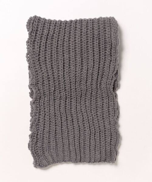 VIBGYOR Women(ヴィブジョー ウィメン)の「【urge select】リブ編み 無地 ローゲージ ニットマフラー(マフラー・レディース・オフホワイト/グレー/ブラック/ピンク/レッド/イエロー/ブラウン・FREE)」の11枚目の写真