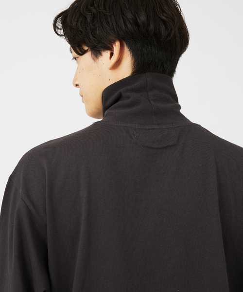 JOURNAL STANDARD relume（ジャーナルスタンダード　レリューム）の「レイヤードラウンド タートルネック ロングスリーブTシャツ（Tシャツ/カットソー・メンズ・チャコールグレー/ホワイト・MEDIUM/LARGE）」の15枚目の写真