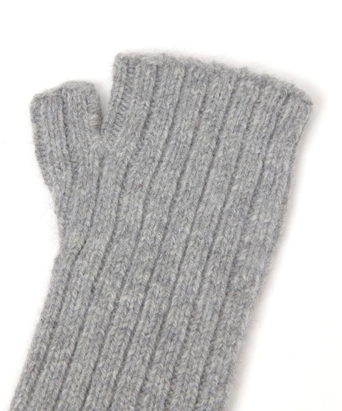 A part by（アパートバイ）の「【セレクト】COSY_Wristwarmers（手袋・レディース・ライトグリーン/チャコールグレー・FREE）」の5枚目の写真
