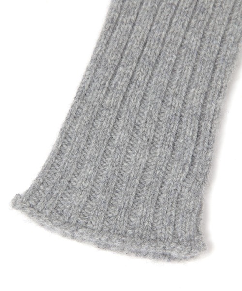 A part by（アパートバイ）の「【セレクト】COSY_Wristwarmers（手袋・レディース・ライトグリーン/チャコールグレー・FREE）」の6枚目の写真