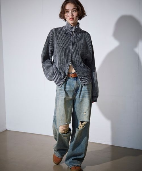 《UNISEX》ピグメントZIPニット(ニット/セーター)|PBLIM(ページボーイリム) 《UNISEX》ピグメントZIPニット(ニット/セーター)|PBLIM(ページボーイリム)