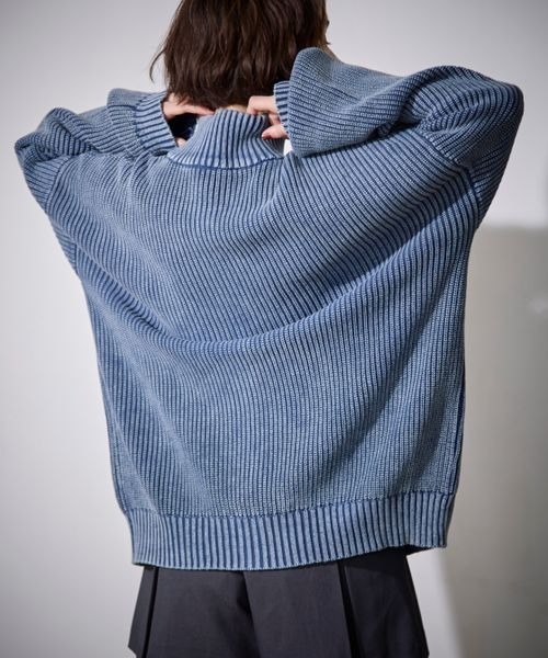 《UNISEX》ピグメントZIPニット(ニット/セーター)|PBLIM(ページボーイリム) 《UNISEX》ピグメントZIPニット(ニット/セーター)|PBLIM(ページボーイリム)