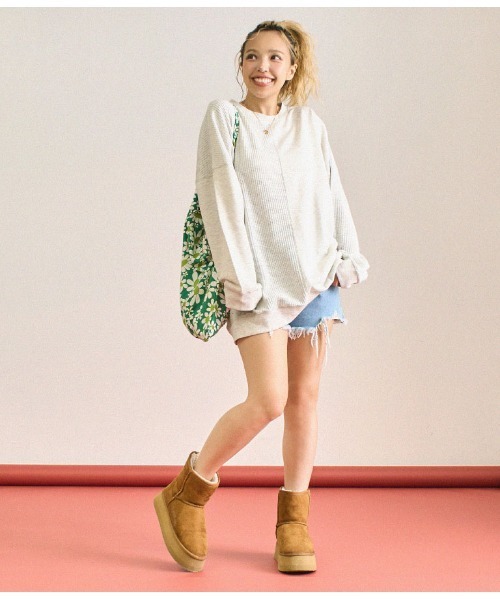 anap mimpi（アナップミンピ）の「ワッフル×裏毛スウェット 異素材 切り替え　トップス（スウェット・レディース・ダークグレー/モカ/キナリ・FREE）」の8枚目の写真