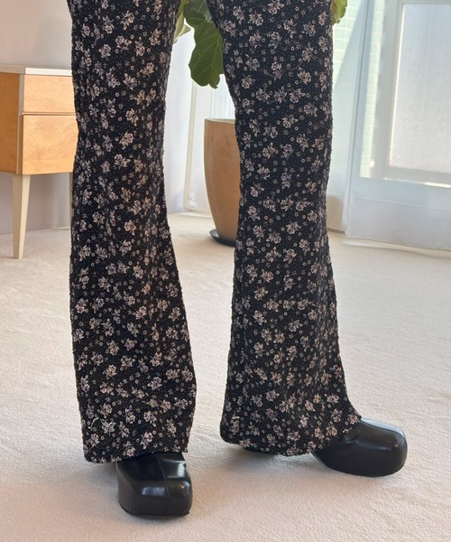 セール】フラワープリントフレアパンツ(その他パンツ)|FUULLY セール】フラワープリントフレアパンツ(その他パンツ)|FUULLY