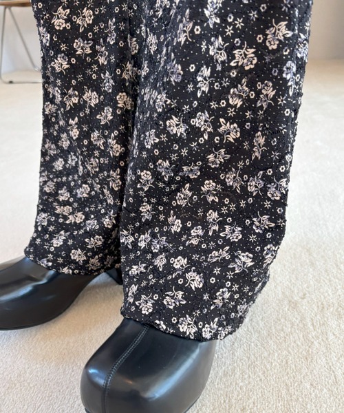 フラワープリントフレアパンツ（その他パンツ）｜FUULLY STUDIO
