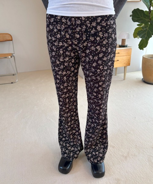 【つぶきち様】FUULLY STUDIO フラワープリントフレアパンツ FUULLY STUDIO パンツ フラワープリントフレアパンツ レディース
