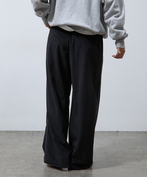 COLONY 2139（コロニートゥーワンスリーナイン）の「ベロアラメラインパンツ（その他パンツ・レディース・ブラック/チャコールグレー/ブラウン・FREE）」の11枚目の写真