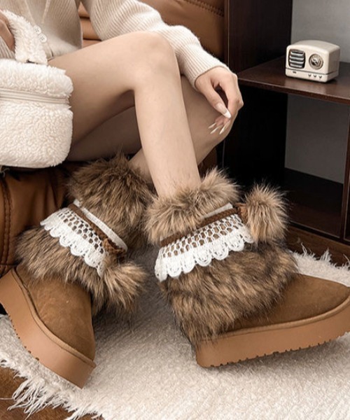 ファー付きレースモチーフ　ムートン厚底ブーツ