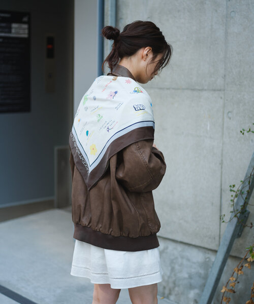 SIXSENCE ランダムロゴスカーフ（バンダナ/スカーフ）｜Kastane