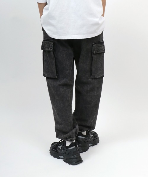 ANPAS(アンパス)の「Stretch Denim&Twill Cargo Jogger Pants/ストレッチ デニム/ツイル カーゴパンツ ジョガーパンツ(カーゴパンツ・メンズ・ブラック/カーキ/ブラック系その他/ベージュ/ブルー系その他・M/L/LL)」の16枚目の写真