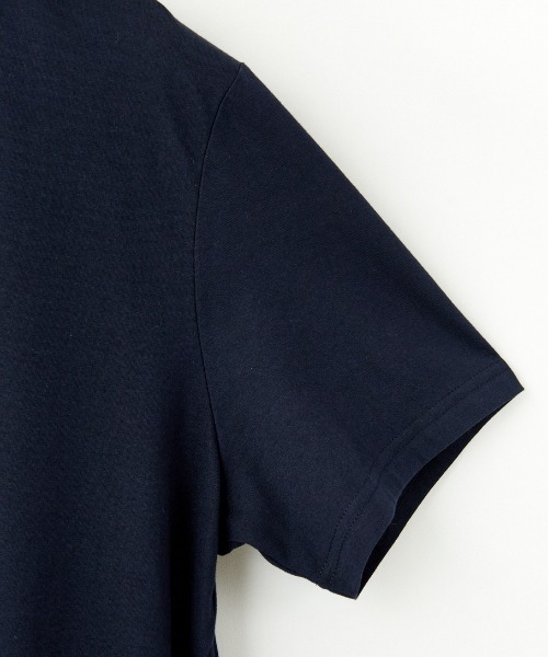 FRED PERRY（フレッドペリー）の「[FRED PERRY/フレッドペリー] ローレスリース刺繍 ショートスリーブTシャツ（Tシャツ/カットソー・レディース・ネイビー・L/M/S/XS）」の8枚目の写真