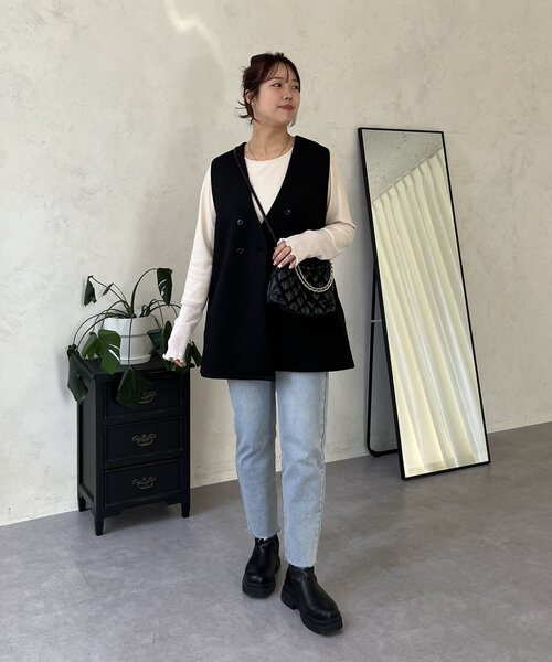 ママ監修！セレモニーアイテム】バックフリルWボタンジレ