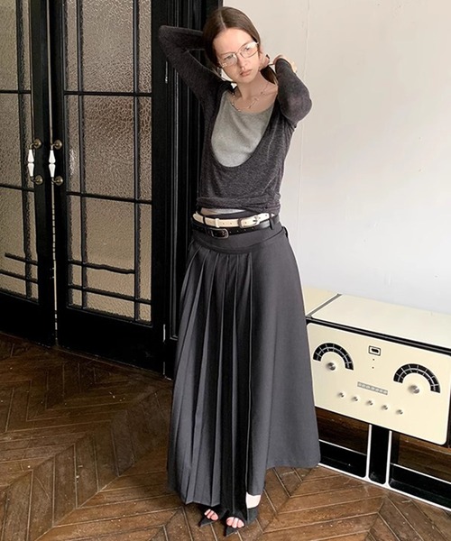 LONSLAN（ロンスラン）の「Uネックロングスリーブトップス　LON25s002（Tシャツ/カットソー・レディース・ブラック・M/S）」の4枚目の写真