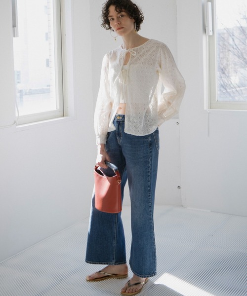 Doux archives（ドゥアルシーヴ）の「カットレース2wayブラウス（シャツ/ブラウス・レディース・アイボリー/ブラック・FREE）」の9枚目の写真