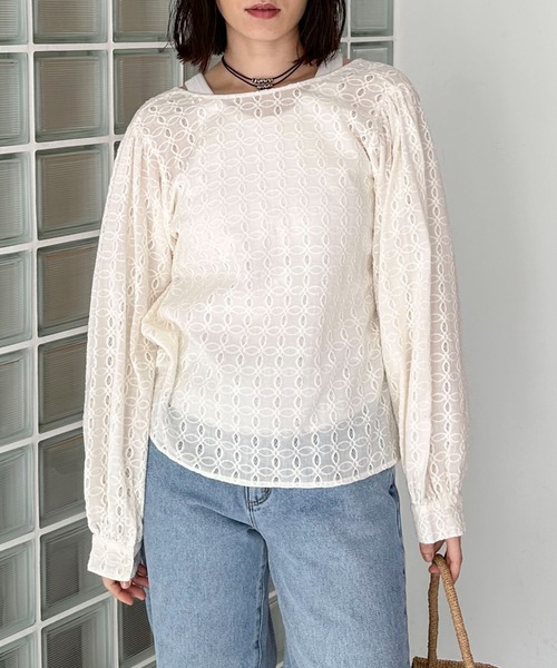 Doux archives（ドゥアルシーヴ）の「カットレース2wayブラウス（シャツ/ブラウス・レディース・アイボリー/ブラック・FREE）」の16枚目の写真