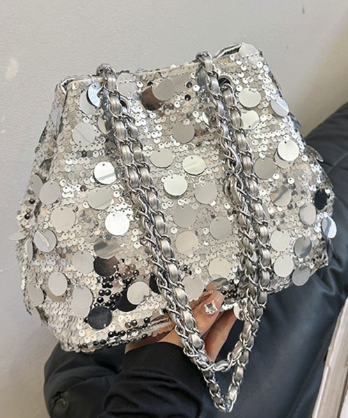 Futier land（フューティアランド）の「２wayスパンコール巾着バッグ（ハンドバッグ・レディース・シルバー/ブラック・FREE）」の3枚目の写真