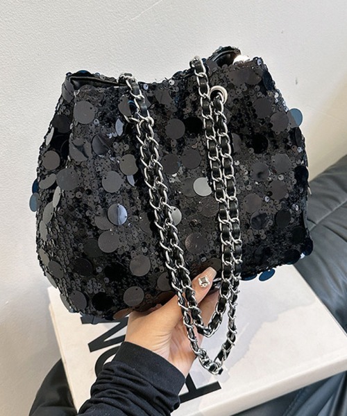 Futier land（フューティアランド）の「２wayスパンコール巾着バッグ（ハンドバッグ・レディース・シルバー/ブラック・FREE）」の7枚目の写真