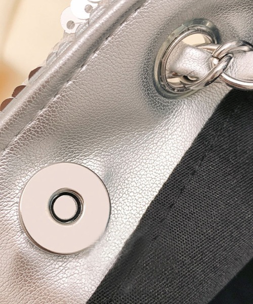 Futier land（フューティアランド）の「２wayスパンコール巾着バッグ（ハンドバッグ・レディース・シルバー/ブラック・FREE）」の16枚目の写真