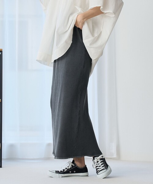 coen（コーエン）の「ピグメント リブ イージーナロースカート（スカート・レディース・ブラック/ダークグレー/オレンジ/ナチュラル・FREE）」の11枚目の写真