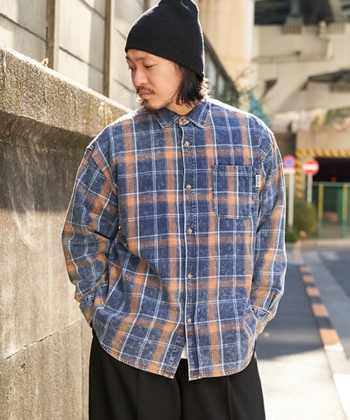 POWER TO THE PEOPLE(パワートゥーザピープル)の「インディゴチェックOVERシャツ(シャツ/ブラウス・メンズ・ブルー/ネイビー/レッド・M/L/LL)」の22枚目の写真