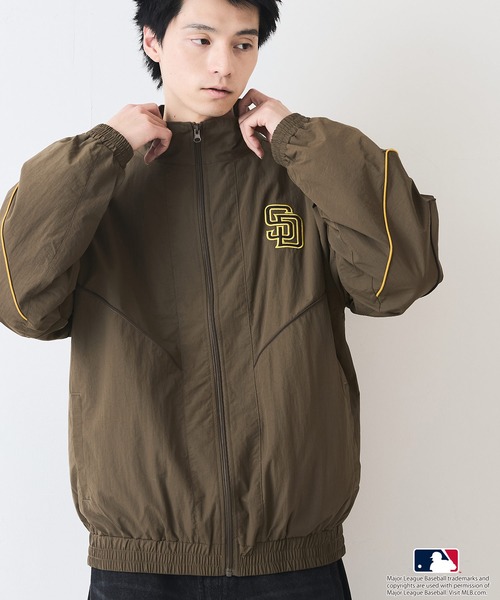 MLB（メジャーリーグベースボール）の「【MLB/メジャーリーグベースボール】ツイルワッペン パイピング使い ナイロントラックジャケット（ナイロンジャケット・メンズ・グリーン/ブラウン/スミクロ/ネイビー/ブラック・MEDIUM/LARGE/X-LARGE）」の22枚目の写真