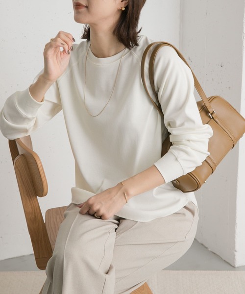 URBAN RESEARCH DOORS（アーバンリサーチドアーズ）の「ソフトフライスプルオーバー（Tシャツ/カットソー・レディース・オフホワイト/ベージュ系その他/グレー系その他・MEDIUM）」の2枚目の写真