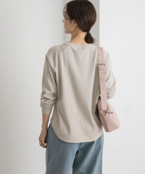 URBAN RESEARCH DOORS（アーバンリサーチドアーズ）の「ソフトフライスプルオーバー（Tシャツ/カットソー・レディース・オフホワイト/ベージュ系その他/グレー系その他・MEDIUM）」の19枚目の写真