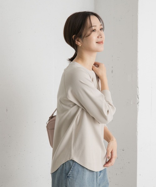 URBAN RESEARCH DOORS（アーバンリサーチドアーズ）の「ソフトフライスプルオーバー（Tシャツ/カットソー・レディース・オフホワイト/ベージュ系その他/グレー系その他・MEDIUM）」の20枚目の写真