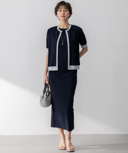 23区（ニジュウサンク）の「【WEB&一部店舗限定/洗える】レーヨンポリエステルストレッチ 半袖 カーディガン（カーディガン/ボレロ・レディース・ホワイト系2/ブラック系2/ベージュ系2/ネイビー系2・40/38）」の16枚目の写真