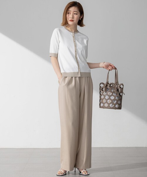 23区（ニジュウサンク）の「【WEB&一部店舗限定/洗える】レーヨンポリエステルストレッチ 半袖 カーディガン（カーディガン/ボレロ・レディース・ホワイト系2/ブラック系2/ベージュ系2/ネイビー系2・40/38）」の20枚目の写真