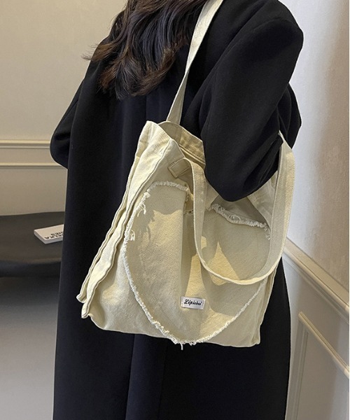 WEGO（ウィゴー）の「WEGO/切りっぱなしハートスクエアトートバッグ（トートバッグ・レディース・ブラウン/ブラック/アイボリー・FREE）」の12枚目の写真