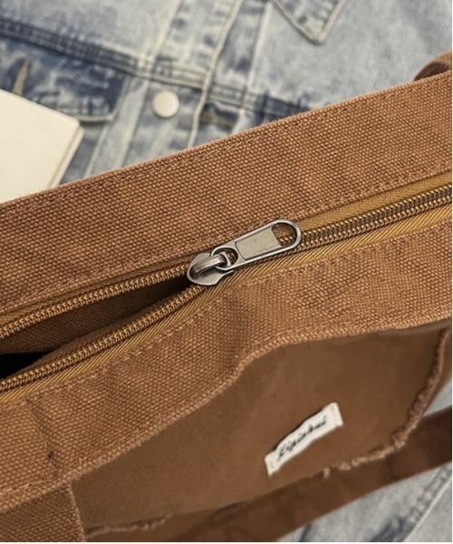 WEGO（ウィゴー）の「WEGO/切りっぱなしハートスクエアトートバッグ（トートバッグ・レディース・ブラウン/ブラック/アイボリー・FREE）」の15枚目の写真