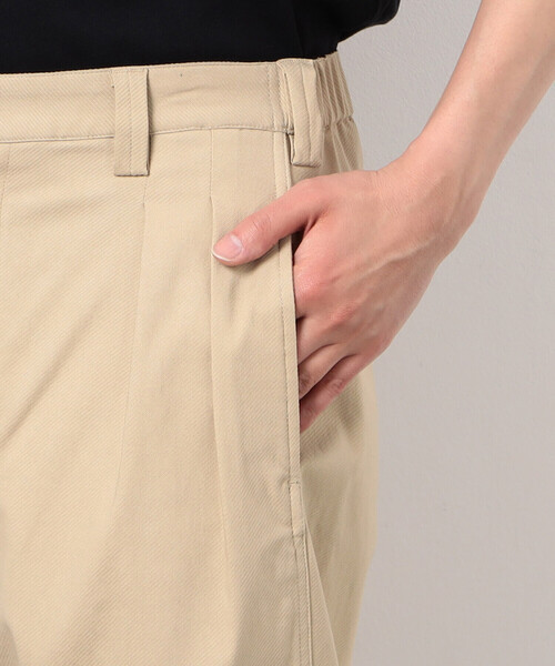 COMME CA ISM（コムサイズム）の「ガムストレッチ ２タックチノ（チノパンツ・メンズ・ブラック/ベージュ/ブラウン・SMALL/MEDIUM/LARGE）」の9枚目の写真