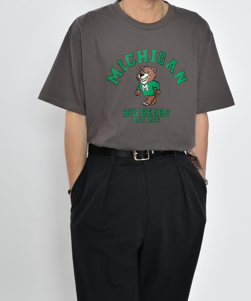 MODISH GAZE(モディシュガゼ)の「【MODISH GAZE】MICHIGANクマプリントTシャツ(Tシャツ/カットソー・レディース・チャコールグレー/ホワイト・LARGE)」の6枚目の写真