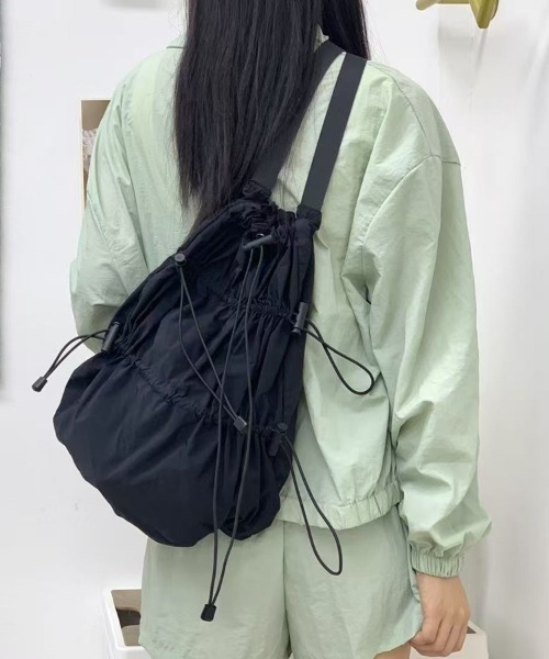 H.TOKYO（エイチトウキョウ）の「ドローコードナップザック（バックパック/リュック・レディース・ブラック/ホワイト・FREE）」の4枚目の写真