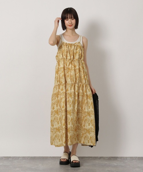 LAKOLE(ラコレ)の「2WAYリーフ柄キャミワンピース / 327684(ワンピース・レディース・チャコールグレー/ブルー/イエロー・FREE)」の11枚目の写真