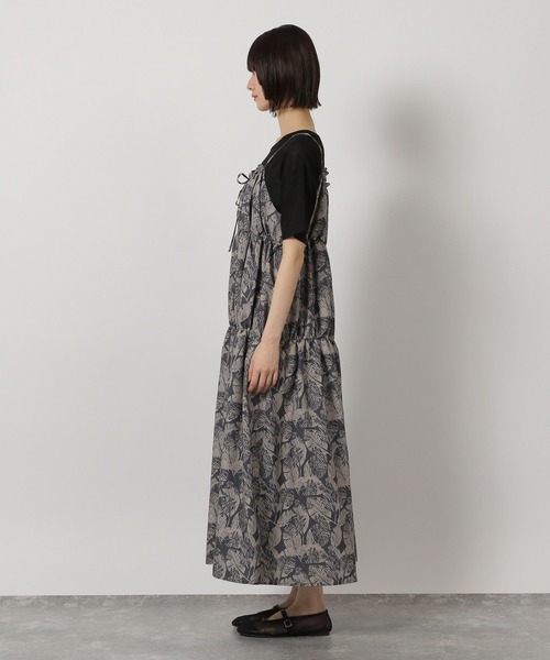 LAKOLE(ラコレ)の「2WAYリーフ柄キャミワンピース / 327684(ワンピース・レディース・チャコールグレー/ブルー/イエロー・FREE)」の15枚目の写真