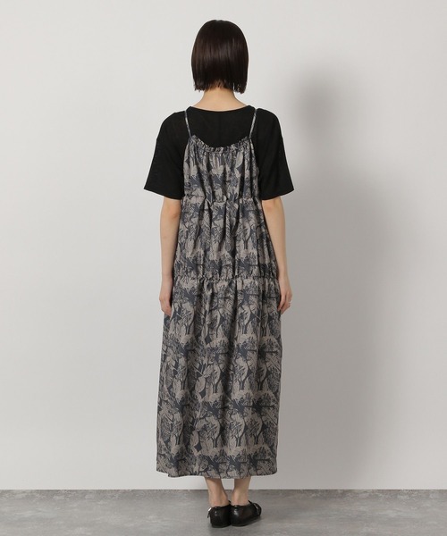 LAKOLE(ラコレ)の「2WAYリーフ柄キャミワンピース / 327684(ワンピース・レディース・チャコールグレー/ブルー/イエロー・FREE)」の16枚目の写真