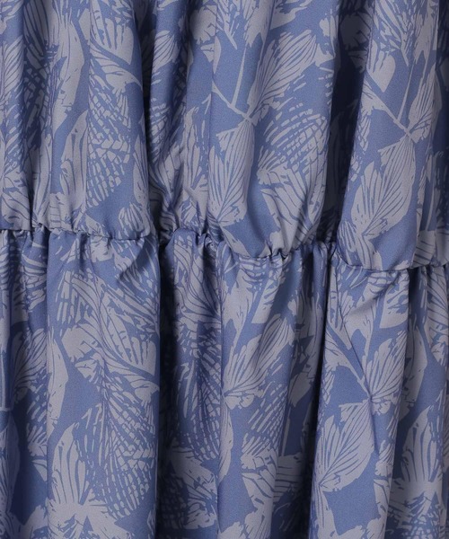 LAKOLE(ラコレ)の「2WAYリーフ柄キャミワンピース / 327684(ワンピース・レディース・チャコールグレー/ブルー/イエロー・FREE)」の22枚目の写真