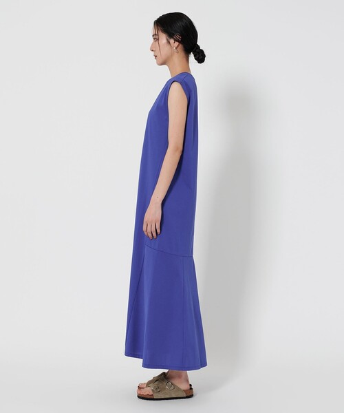 BEAUTY&YOUTH UNITED ARROWS（ビューティーアンドユースユナイテッドアローズ）の「【WEB限定 Wardrobe DAILY MINIMAL】ティアード フレンチスリーブワンピース －接触冷感/ウォッシャブルー（ワンピース・レディース・モカ/ロイヤルブルー/ブラック・FREE）」の21枚目の写真