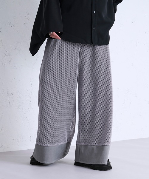 Ellno Loset（エルノロゼット）の「メッシュキリカエワイドバギーパンツ（その他パンツ・メンズ・グレー/ブラック・MEDIUM/LARGE/X-SMALL/SMALL）」の16枚目の写真