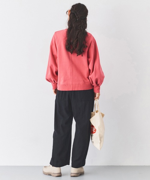 and myera（アンド マイラ）の「ａｎｄ　ｍｙｅｒａ　ボリューム袖トレーナー（スウェット・レディース・ピンク/グリーン・LL/L/M/S）」の12枚目の写真