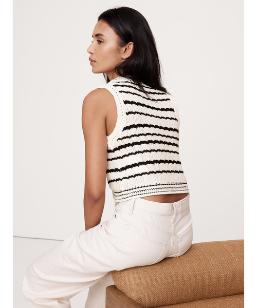 Banana Republic(バナナリパブリック)の「コットン クロシェ ベスト(ベスト・レディース・ホワイト×ブラック/ブラック・XS/M/L/S)」の3枚目の写真