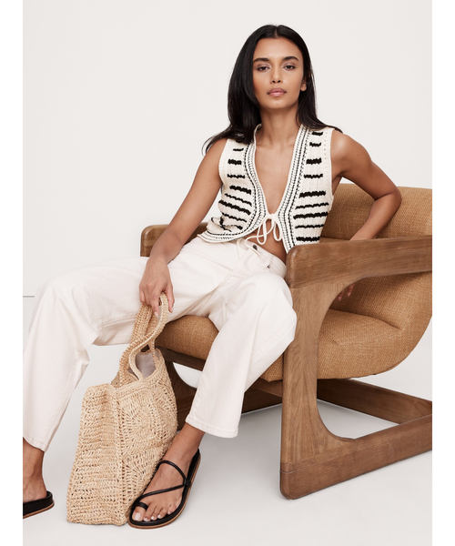 Banana Republic(バナナリパブリック)の「コットン クロシェ ベスト(ベスト・レディース・ホワイト×ブラック/ブラック・XS/M/L/S)」の4枚目の写真