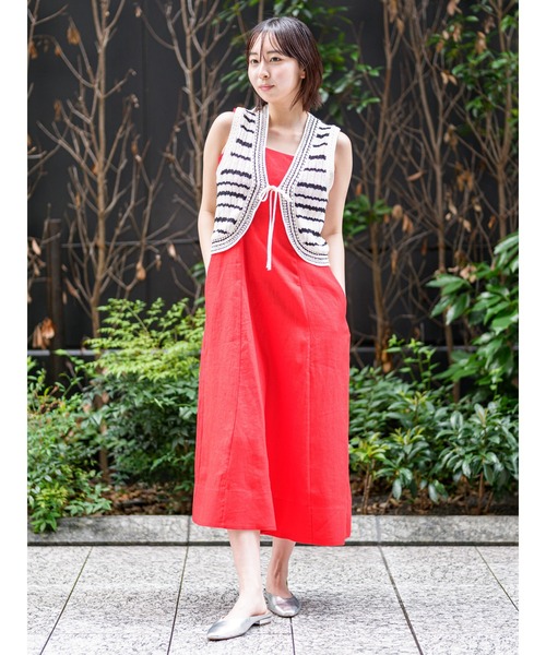 Banana Republic(バナナリパブリック)の「コットン クロシェ ベスト(ベスト・レディース・ホワイト×ブラック/ブラック・XS/M/L/S)」の8枚目の写真