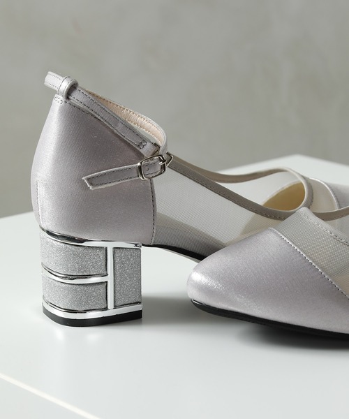 Kana（カナ）の「ラメ×シアー グリッター チャンキーヒール パンプス 結婚式 お呼ばれ オケージョン（パンプス・レディース・ブラック/シルバー/ベージュ・2L/M/L/S）」の16枚目の写真